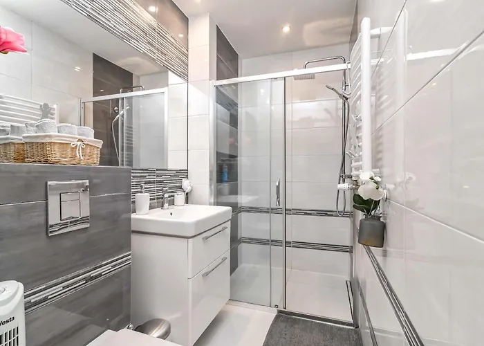 Apartament Przestronne Mieszkanie W Centrum Gdańska Gdańsk